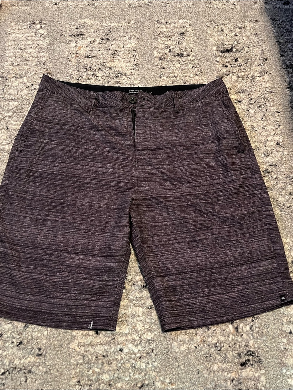 Quiksilver Men's Heathered Dark Gray Flat Front Shorts